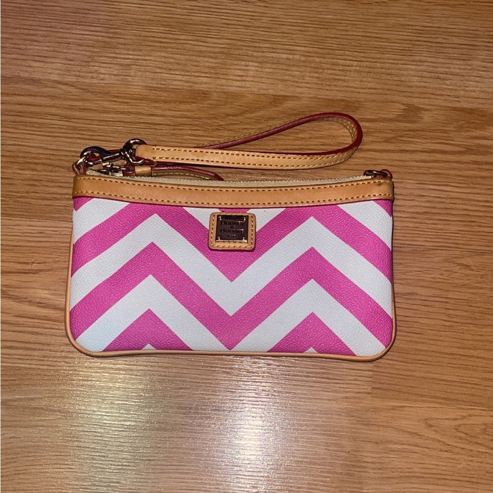 Dooney & Bourke